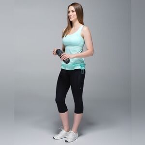 Size 6 Lululemon Run Ta Ta Topper aquamarine tank top